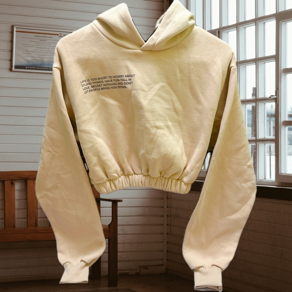 Edikted Cream Cowl Neck Cropped Sweater S